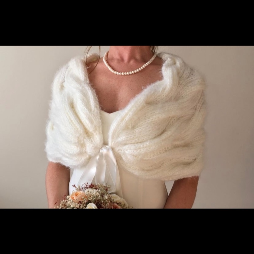 White knit wrap shawl
